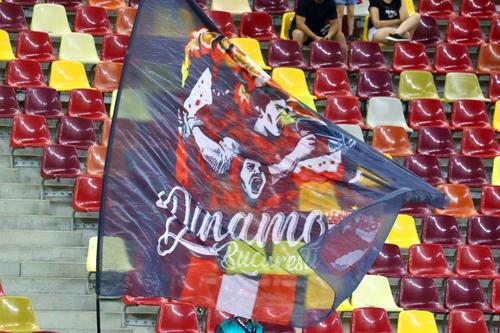 Fanii lui Dinamo nu se înghesuie să cumpere bilete pentru meciul cu Farul/ foto: Ionuț Iordache 9(GSP)