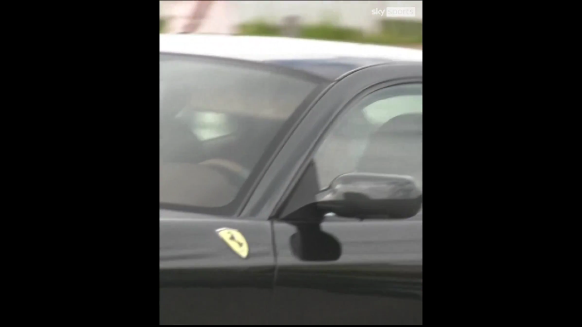 Jose Mourinho a ajuns la prezentarea Benficăi într-un Ferrari 612 Scaglietti Sessanta