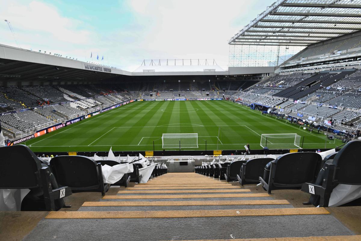Ură maximă! Imaginea serii înainte de Newcastle - Barcelona, la intrarea pe St James's Park