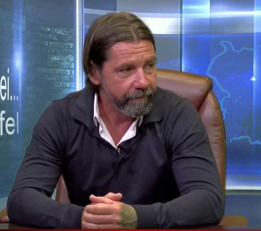 Angelo Alistar, președintele Ceahlăului. FOTO: captură @Monitor TV La un pas de insolvență, Ceahlăul anunță planul de salvare » Omul-CHEIE de care depinde viitorul clubului