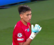 Serkhan Kalmyrza (18 ani), tânărul portar al celui de la Kairat Almaty a apărat un penalty în meciul cu Sporting Lisabona, primul din Liga Campionilor pentru echipa din Kazahstan.