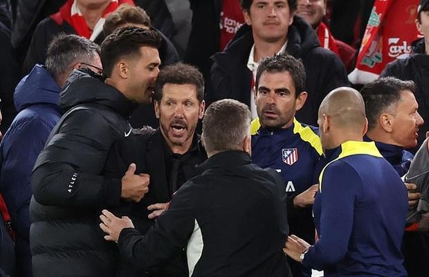 Pedeapsa care-l așteaptă pe Diego Simeone după altercația cu fanul lui Liverpool