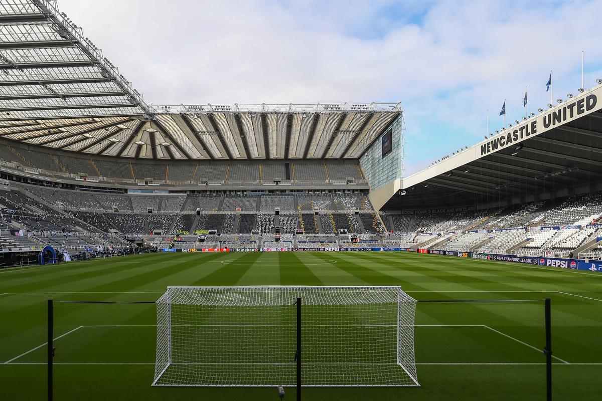 Ură maximă! Imaginea serii înainte de Newcastle - Barcelona, la intrarea pe St James's Park