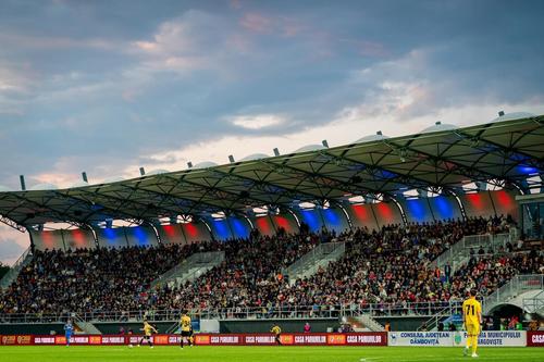 Chindia Târgoviște, club cu mari probleme financiare, a anunțat despărțirea de Marcel Ghergu (director executiv), Ciprian Iugulescu (director sportiv) și Mihaela Gălățeanu (contabilă).