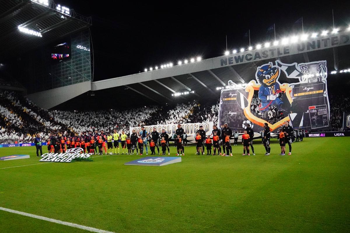 Ură maximă! Imaginea serii înainte de Newcastle - Barcelona, la intrarea pe St James's Park