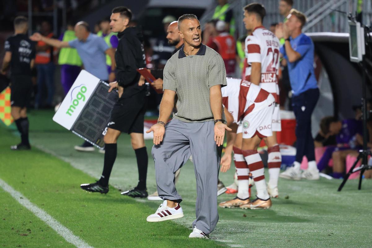 Reacția lui Olimpiu Moruțan după victoria cu FC Argeș și golul lui Andrei Șucu