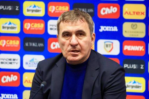 Programul stabilit de Hagi pentru deplasarea echipei naționale în Suedia. Foto: Ionuț Iordache, GSP.