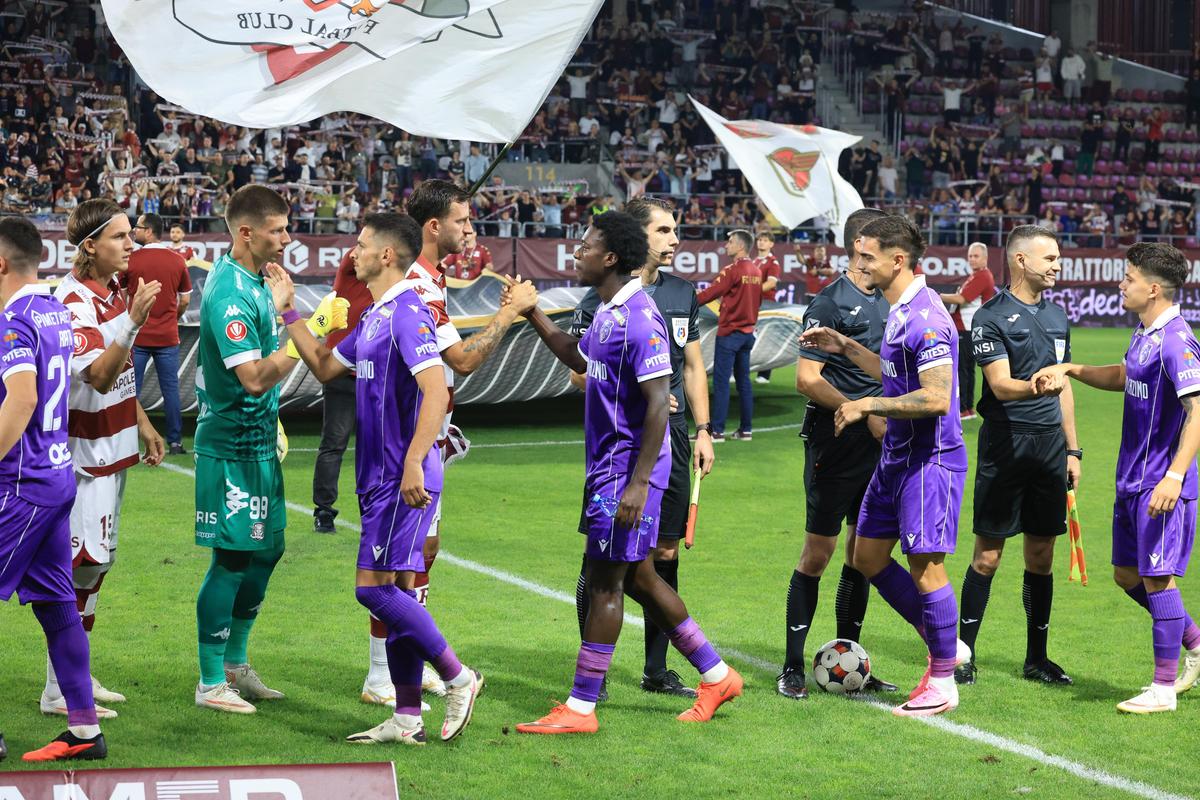 Reacția lui Olimpiu Moruțan după victoria cu FC Argeș și golul lui Andrei Șucu