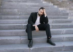 Ce înseamnă statutul de tânăr NEET și de ce contează să ceri ajutor