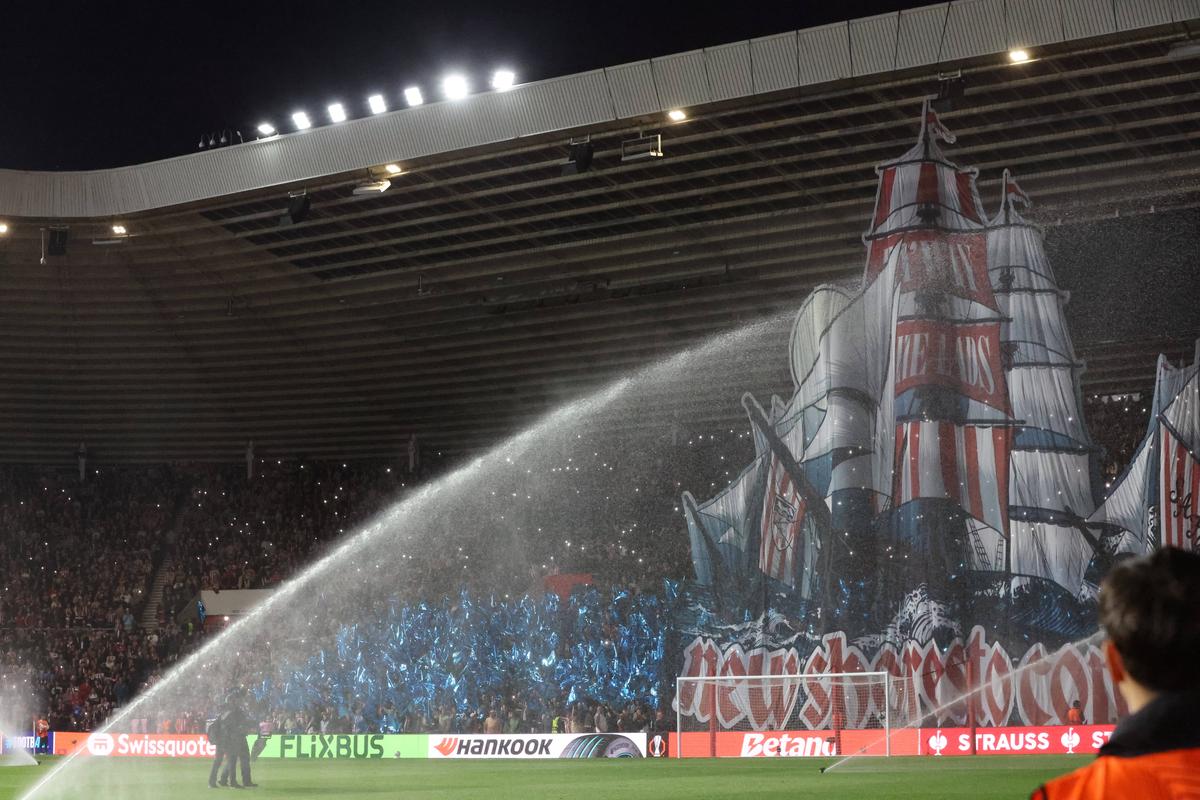 Spectacol la revenirea lui Sunderland în Europa