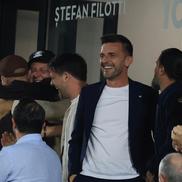 Bucuria lui Dan Șucu după golul lui Andrei Șucu în Rapid - FC Argeș 3-1 // Foto: Ionuț Iordache (GSP)
