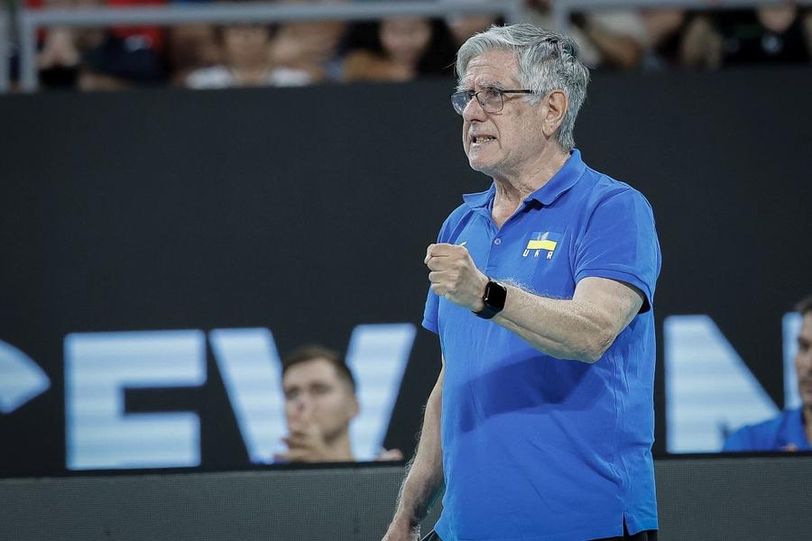 Raul Lozano, celebrul antrenor al Ucrainei/Foto: CEV Prezentarea Ucrainei, adversara României în „optimile” Europeanului: ultimele rezultate, detalii despre lot și cine o antrenează