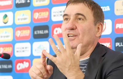 Gheorghe Hagi în țările nordice: debutul la 18 ani, victorii doar cu „piticii” și coșmarul meciurilor tari + Remember Mircea Lucescu: „Ce-o fi văzut la mine?”