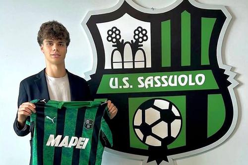 Patrick Budescu a semnat cu Sassuolo / foto: Facebook @ Hai la fotbal