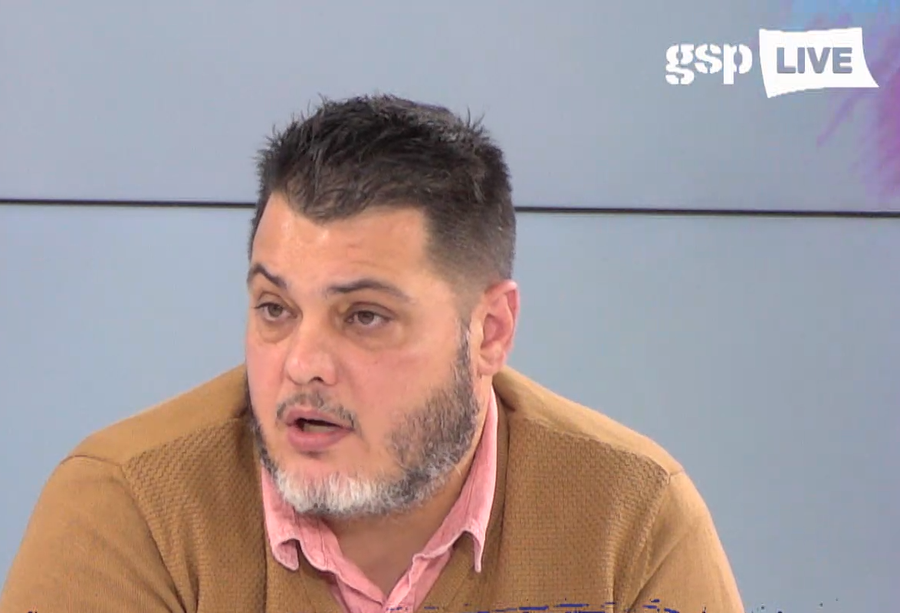 Adrian Motoacă, ultimul doctor plecat de la Dinamo EXCLUSIV // VIDEO Dezvăluire la limita dopingului: perfuzii găsite în cantonamentul de la Săftica. Controversatul doctor Bătineanu: „Nu le foloseam”