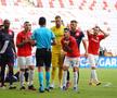 UPDATE Scandal uriaș! Imagine explozivă postată de turci: Marius Șumudică, atacat de rivali în tribune