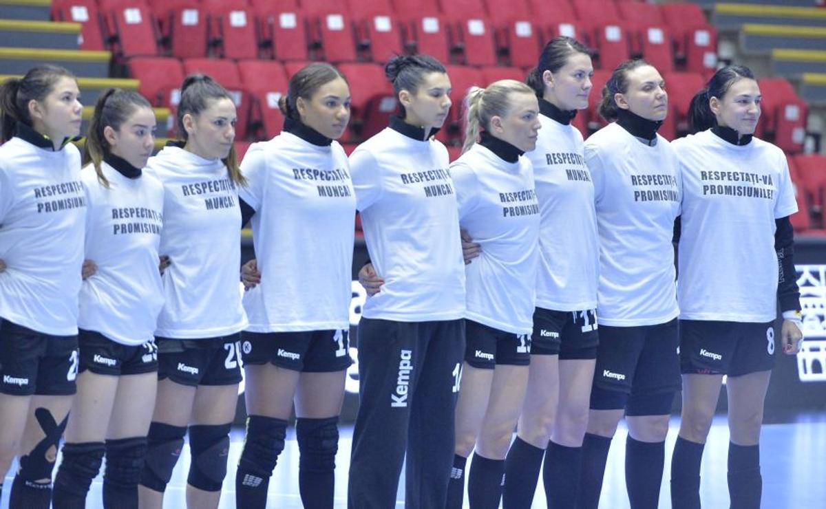 Ferencvaros - CSM București 31-27. VIDEO „Tigroaicele” au clacat în repriza secundă, în ciuda celor 9 goluri marcate de Cristina Neagu! Clasamentul ACUM