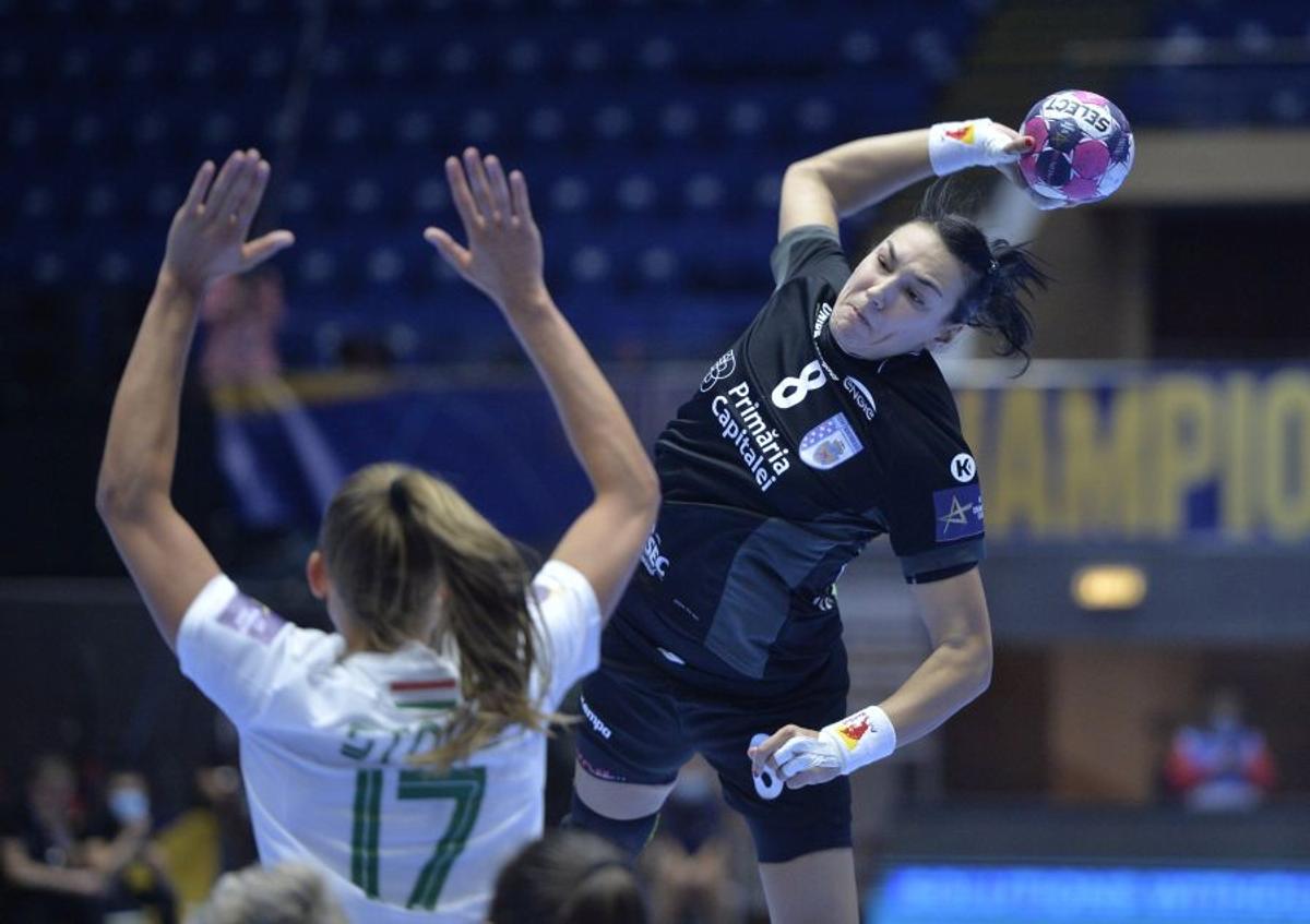 CSM BUCUREȘTI - FERENCVAROS 25-19. A revenit Neagu, au revenit victoriile! Cum arată clasamentul grupei A din Liga Campionilor