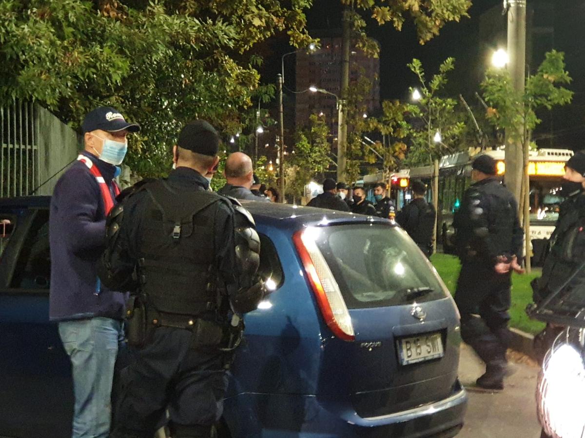 Fanii lui Dinamo, înaintea partidei cu Craiova