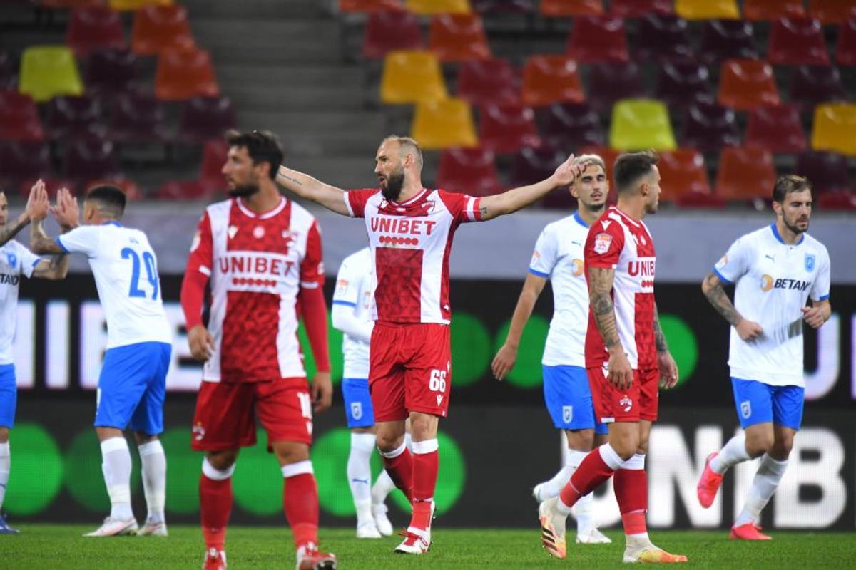DINAMO. Cornel Dinu, reticent în privința noii vedete a „câinilor”: „Să nu fi fost pe la berăria din peluză” + Sare în apărarea lui Contra: „Indiscutabil trebuie lăsat!”