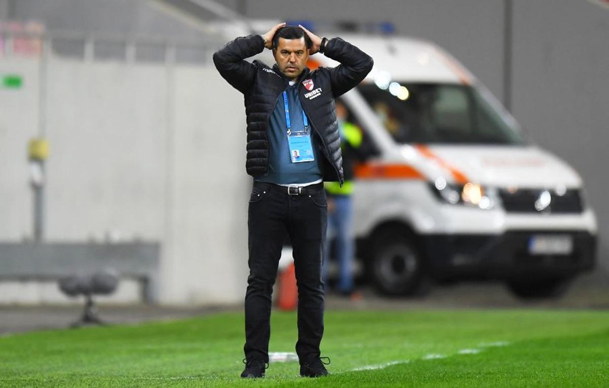 DINAMO - CRAIOVA 0-1. Miriuță nu-l menajează pe Contra: „N-am văzut nimic! Nu poți zice că n-ai avut timp”