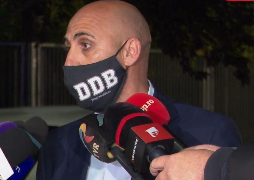 Dinamo a fost învinsă de CS Universitatea Craiova, scor 0-1, și e antepenultima în Liga 1. Rufo Collado, directorul sportiv al „câinilor”, acuză modul în care e arbitrată formația pe care o conduce.