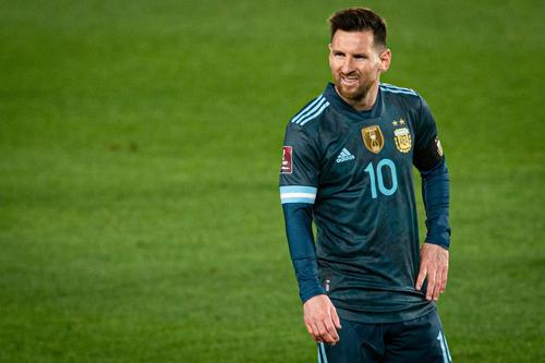 Sandro Wagner (33 de ani), fost atacant la Bayern Munchen, în prezent retras, nu consideră că Leo Messi (34), starul lui PSG, ar trebui să câștige Balonul de Aur în acest an.