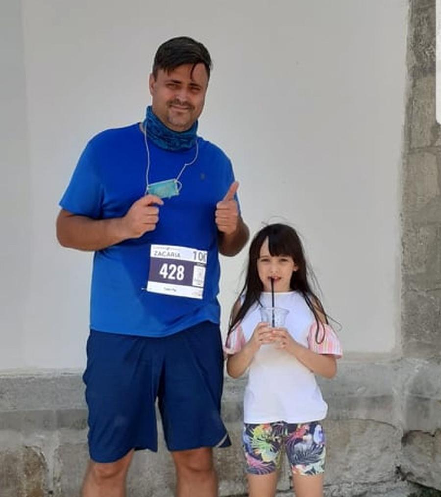 Tudor Pop, alături de fiica sa Interviu în premieră cu propunerea lui Cioloș pentru MTS » Tudor Pop, dezvăluiri din programul de guvernare: „Vrem o nouă lege a sportului!”