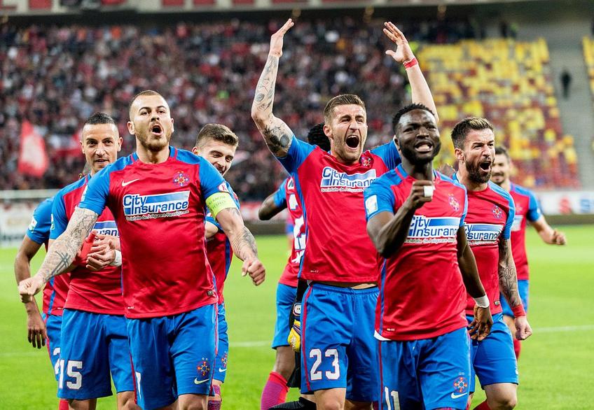 Sulley Muniru, între Ovidiu Popescu și Gabi Enache, în perioada în care evolua la FCSB / Sursă foto: Imago Images