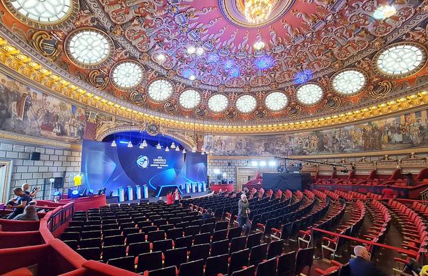 Sala aproape goală, dar presa trimisă la subsol » Așa s-a desfășurat tragerea la sorți pentru grupele EURO U21