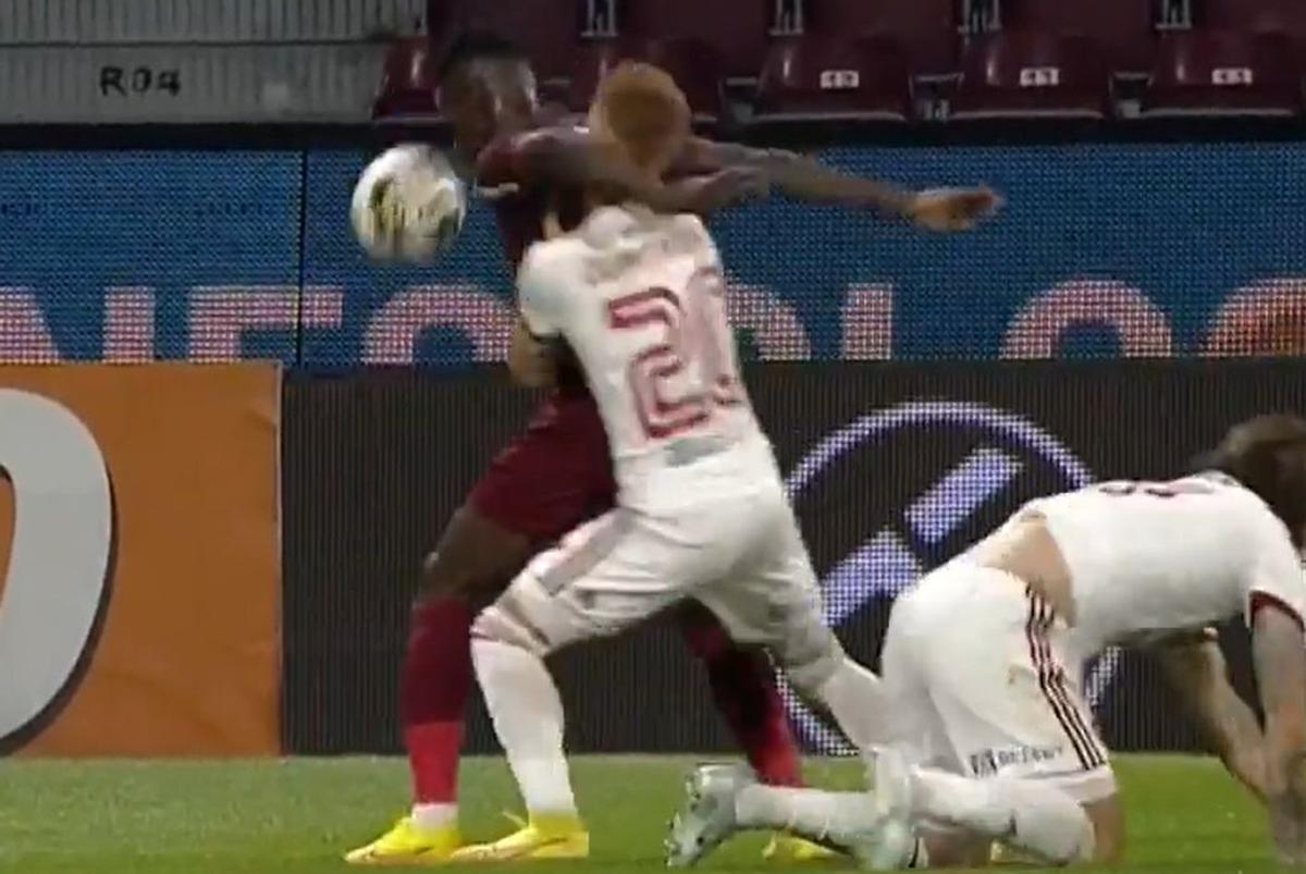 Istvan Kovacs, gafe în serie cu o lună înainte de Mondial » 3 erori majore și în CFR Cluj - Sepsi!