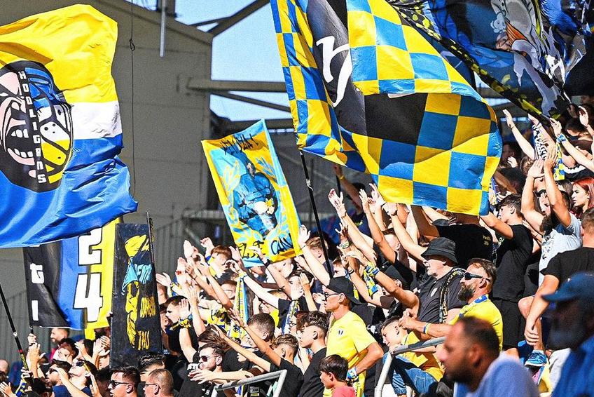 „Găzarii” speră să umple stadionul cu FCSB / Sursă foto: Facebook@ Petrolul Ploiești