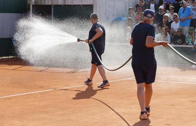 Nu doar Halep a fost ștearsă din clasamentul mondial » Un nou nume trebuie să o ia de la ZERO