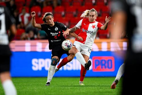 Olimpia Cluj vs. Slavia Praga
Foto: Imago