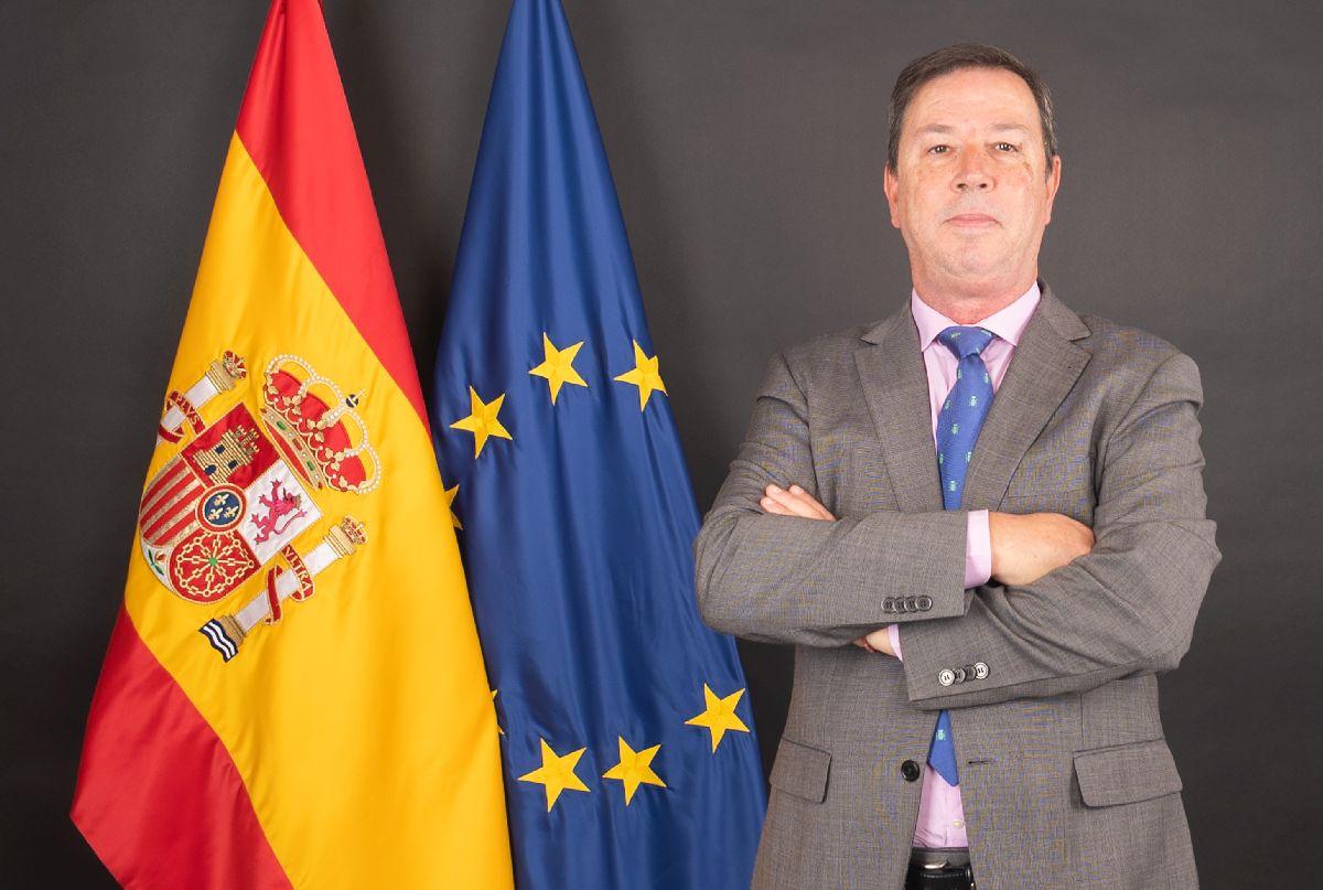 José Antonio Hernández Pérez-Solórzano, ambasadorul Spaniei la București, în diferite ipostaze