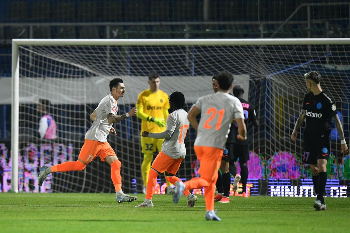 Așa a obținut Metaloglobus PRIMA ei victorie în Superligă: video cu faza de fotbal-șampanie!