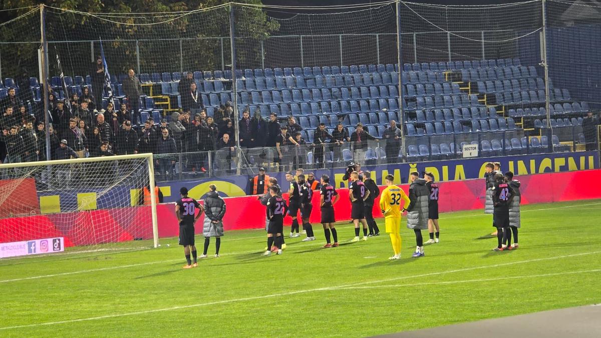 Scandal la finalul meciului istoric dintre Metaloglobus și FCSB