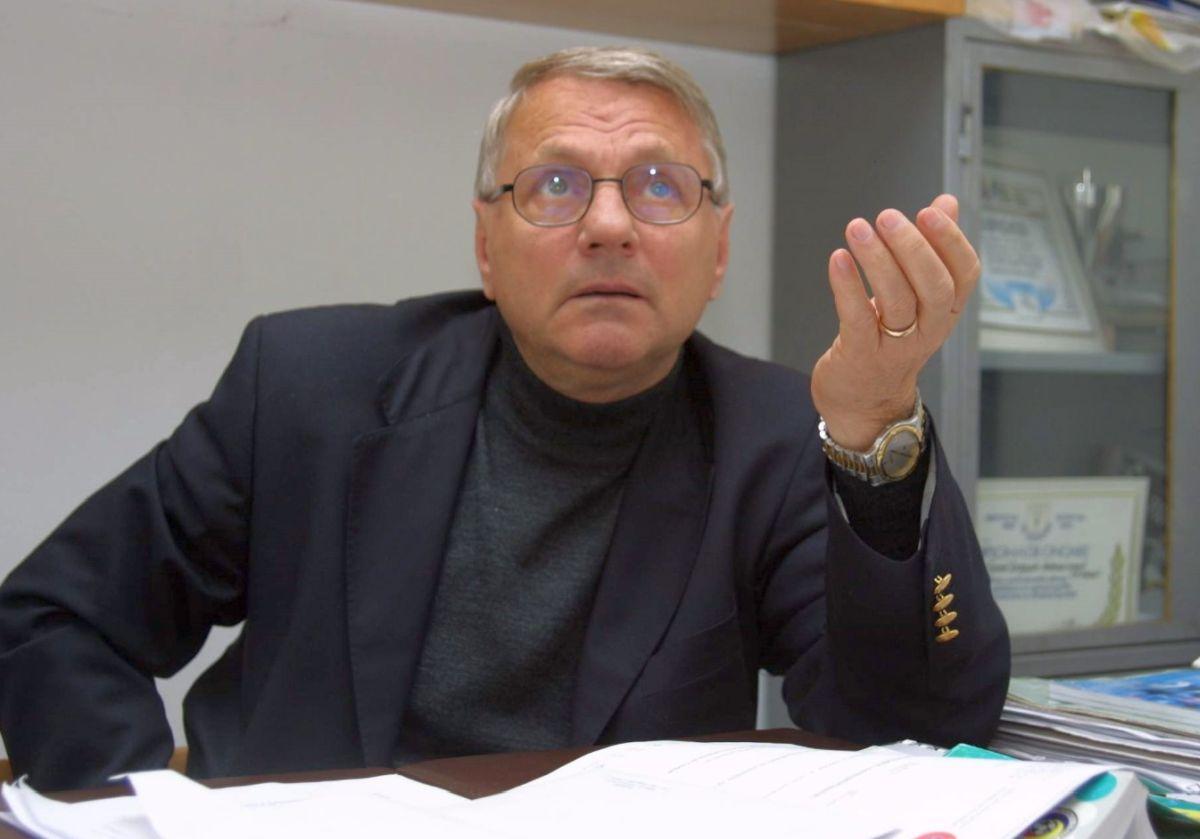 Seniorul Mircea Rădulescu, prin tunelul timpului