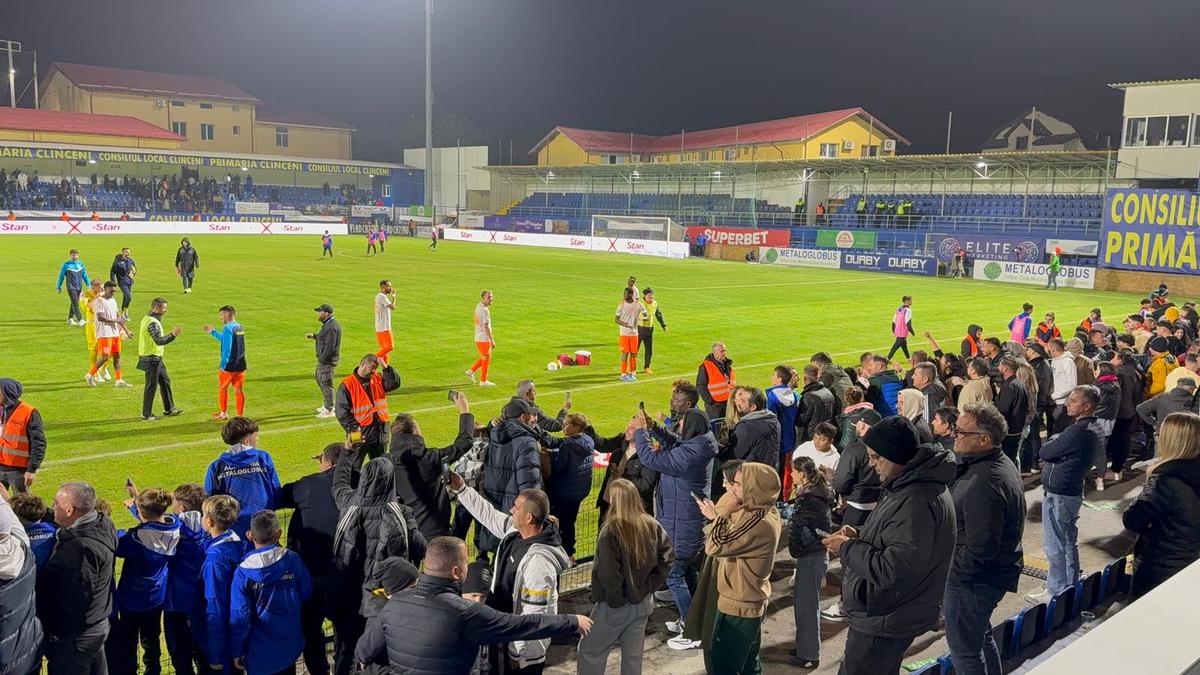 Scandal la finalul meciului dintre Metaloglobus și FCSB! Reporterii GSP au surprins toate imaginile
