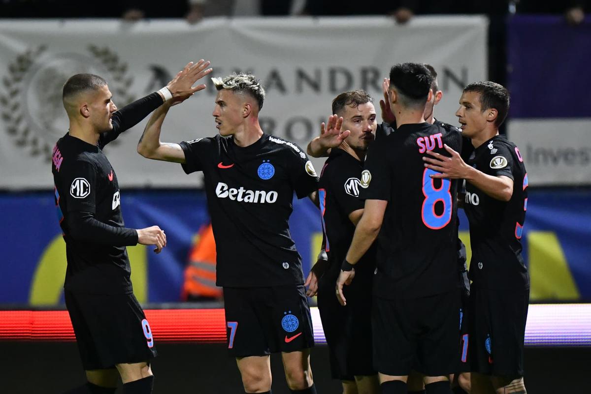 Ce eroare! Gest greu de înțeles la penalty-ul de 0-1 din Metaloglobus - FCSB