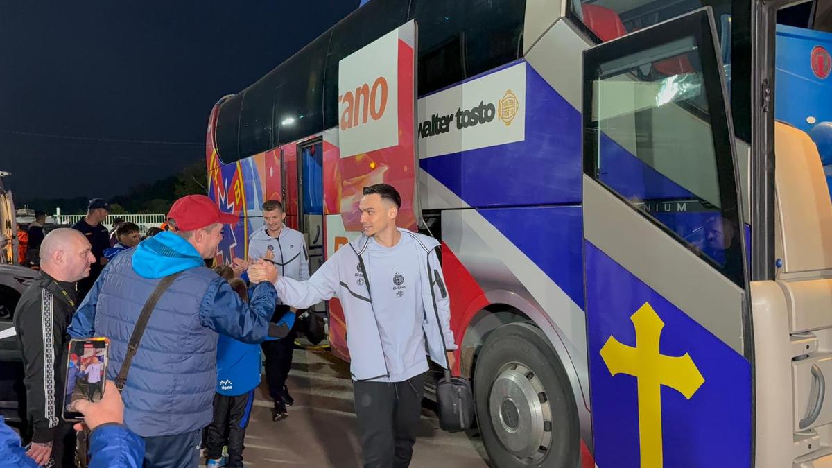 Imagini înainte de Metaloglobus - FCSB