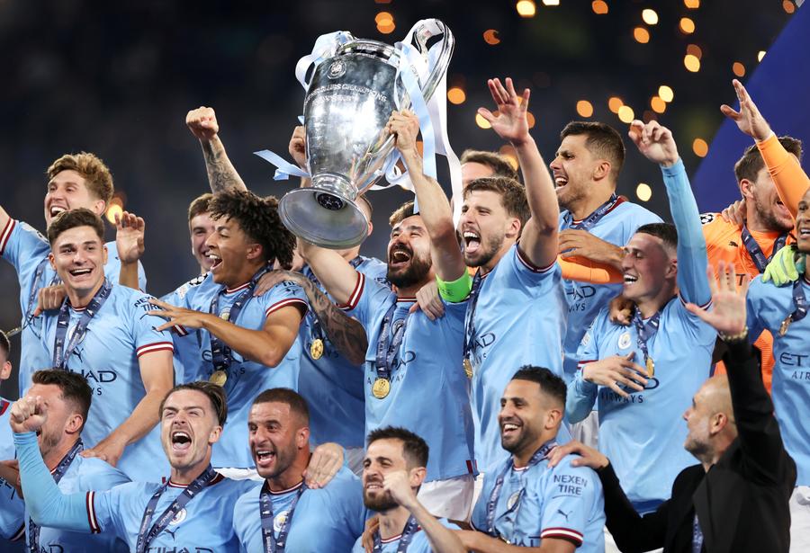 Ilkay Gundogan, ridicând trofeul Ligii Campionilor în calitate de căpitan al lui Manchester City (sezonul 2022/2023) // FOTO: Getty Images Klopp sau Guardiola? Ilkay Gundogan și-a ales antrenorul favorit: „Cu el totul era mult mai clar”