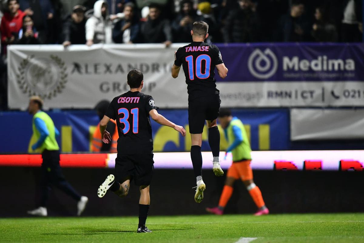 Ce eroare! Gest greu de înțeles la penalty-ul de 0-1 din Metaloglobus - FCSB