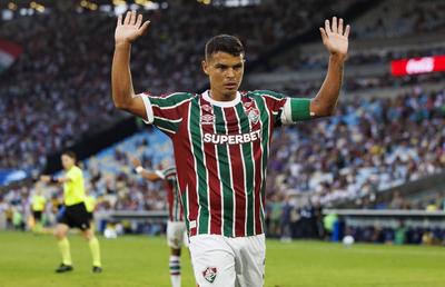 La 41 de ani, Thiago Silva face spectacol în Brazilia! » Gol dintr-o foarfecă laterală în minutul 90+8