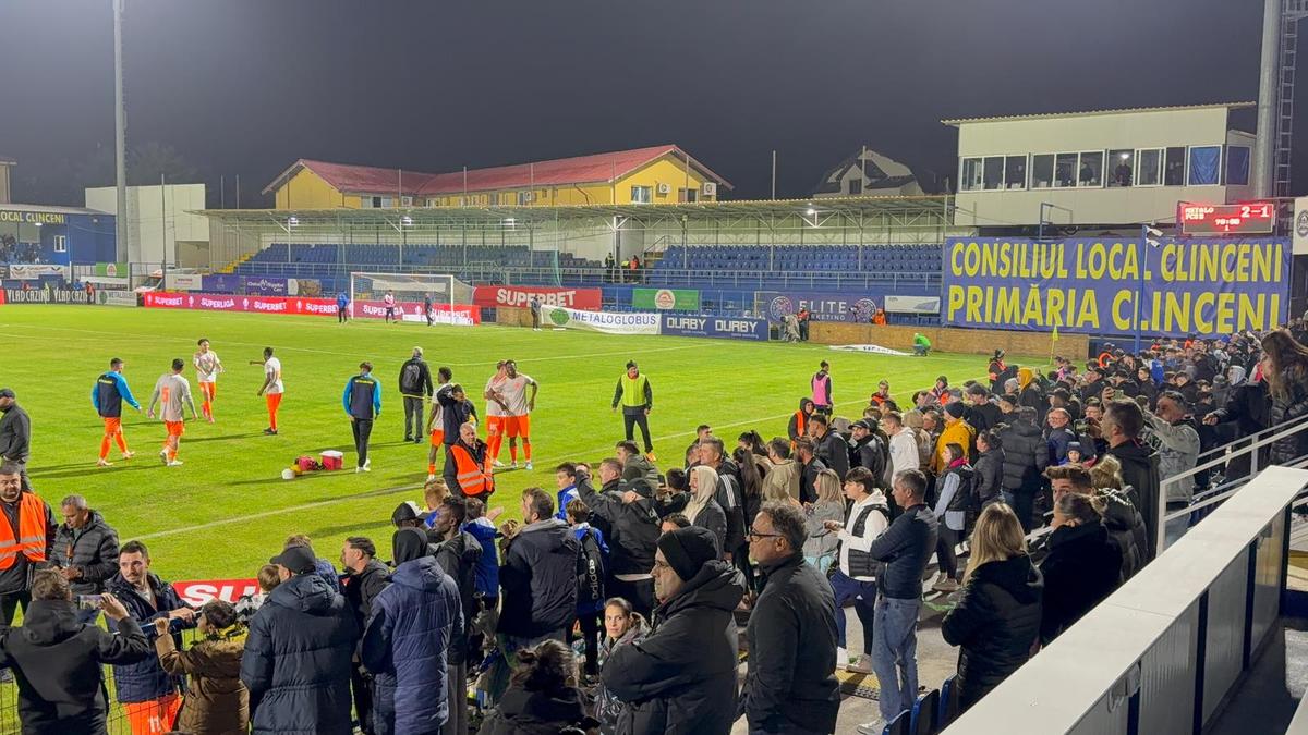 Scandal la finalul meciului dintre Metaloglobus și FCSB! Reporterii GSP au surprins toate imaginile