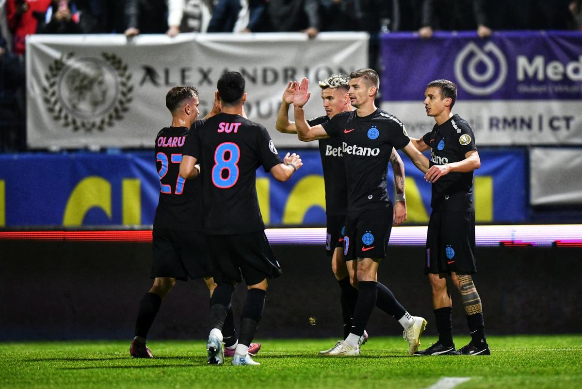 Ce eroare! Gest greu de înțeles la penalty-ul de 0-1 din Metaloglobus - FCSB
