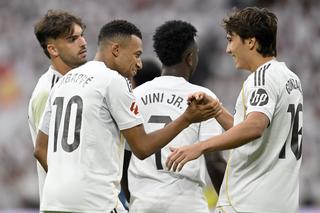 Arbeloa ia cu el în Premier League un jucător de la Real Madrid