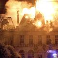 Primăria din Limoges, distrusă de flăcări după 143 de ani de istorie // foto: X
