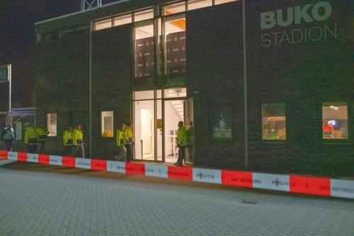 Poliția a evacuat de urgență stadionul lui Telstar după meciul cu Feyenoord // foto: 12nederland.nl