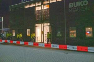 Poliția a evacuat de urgență stadionul, după ce a fost găsit un dispozitiv suspect sub tribună